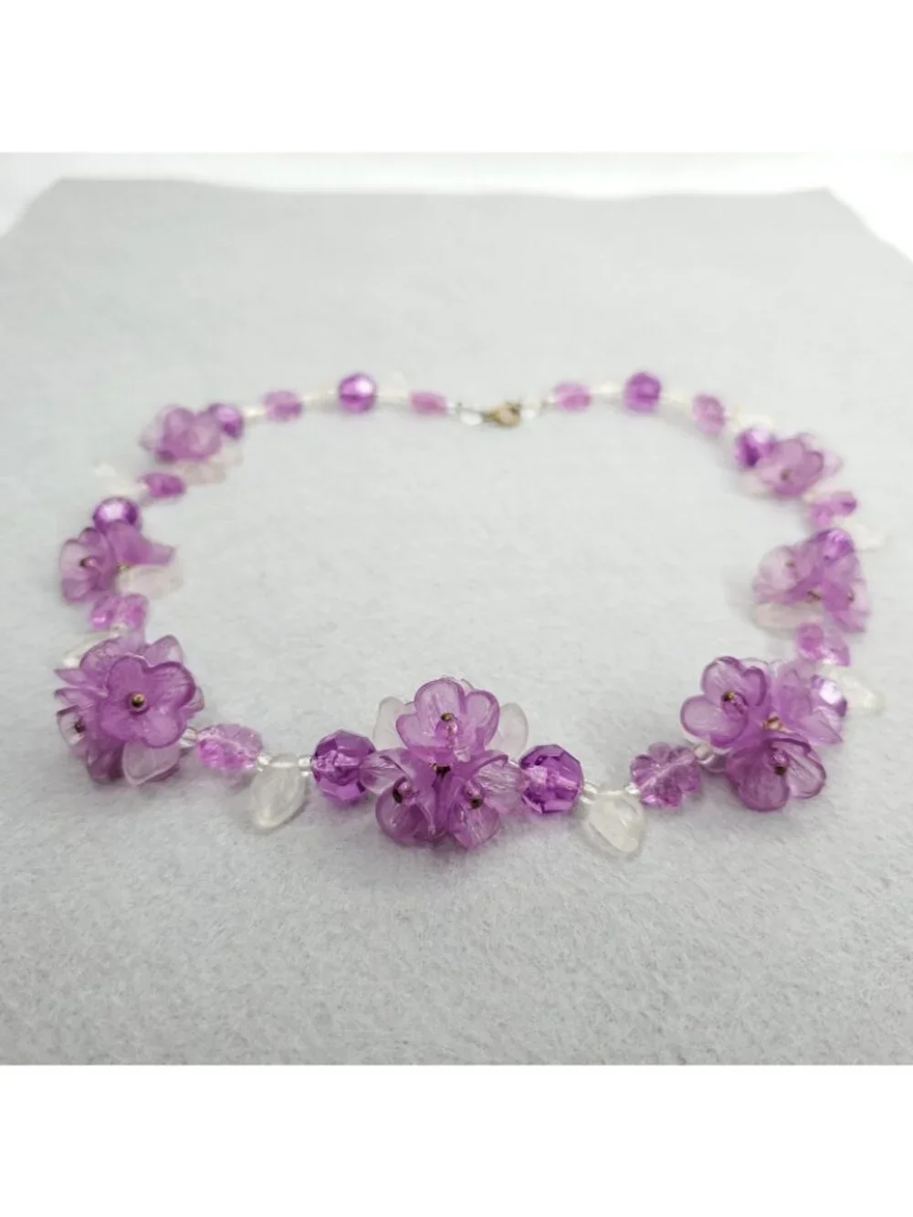 Vintage Floral Beaded Necklace Purple Flowers Acrylic 18